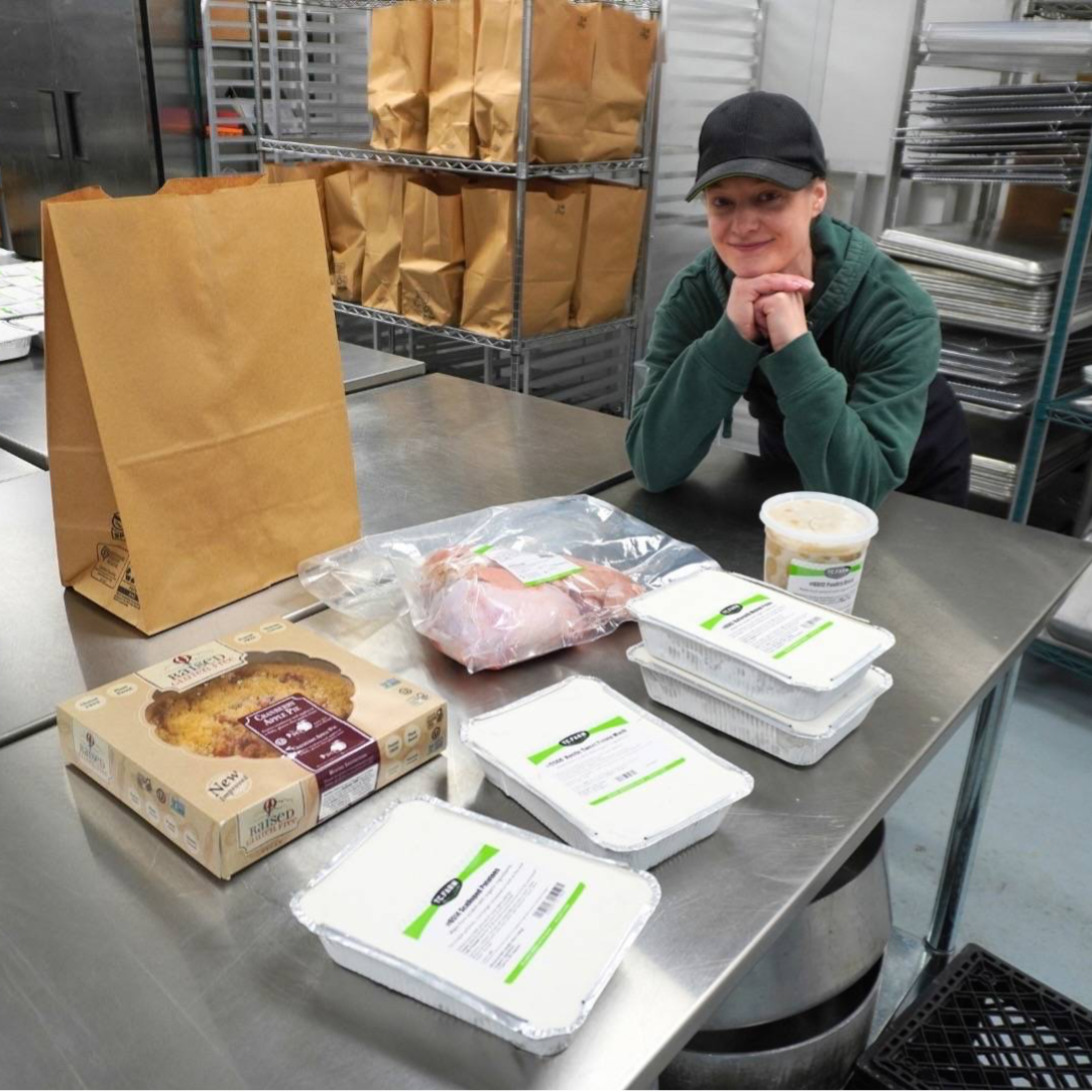 Donate a Thanksgiving meal