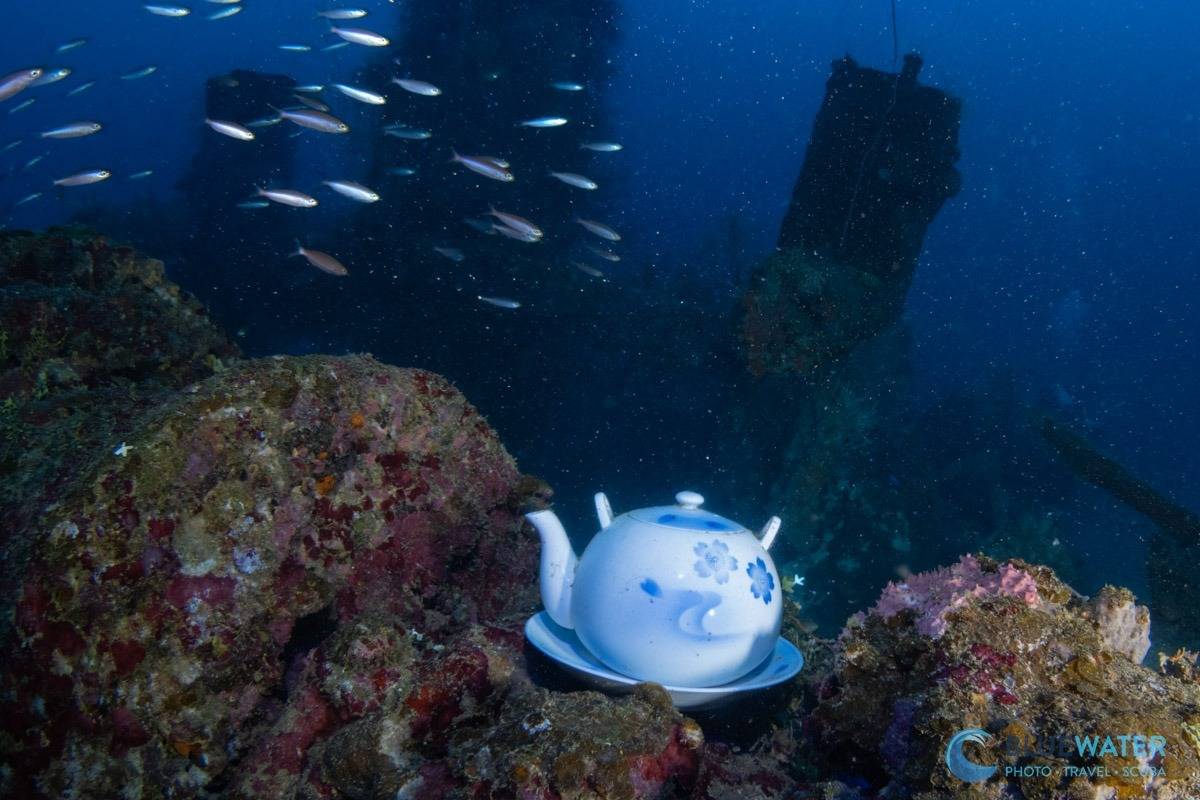A tea pot on the San francisco maru