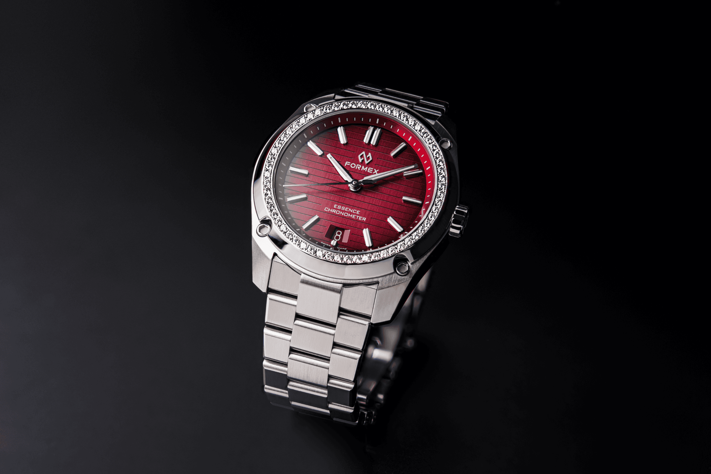 Formex Essence Gamaret with White diamond bezel